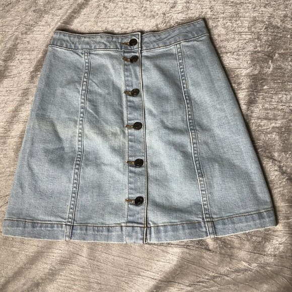 Topshop Moto Women's Light Blue Button Front Denim Mini Skirt 27” Petite NWT - Picture 10 of 10